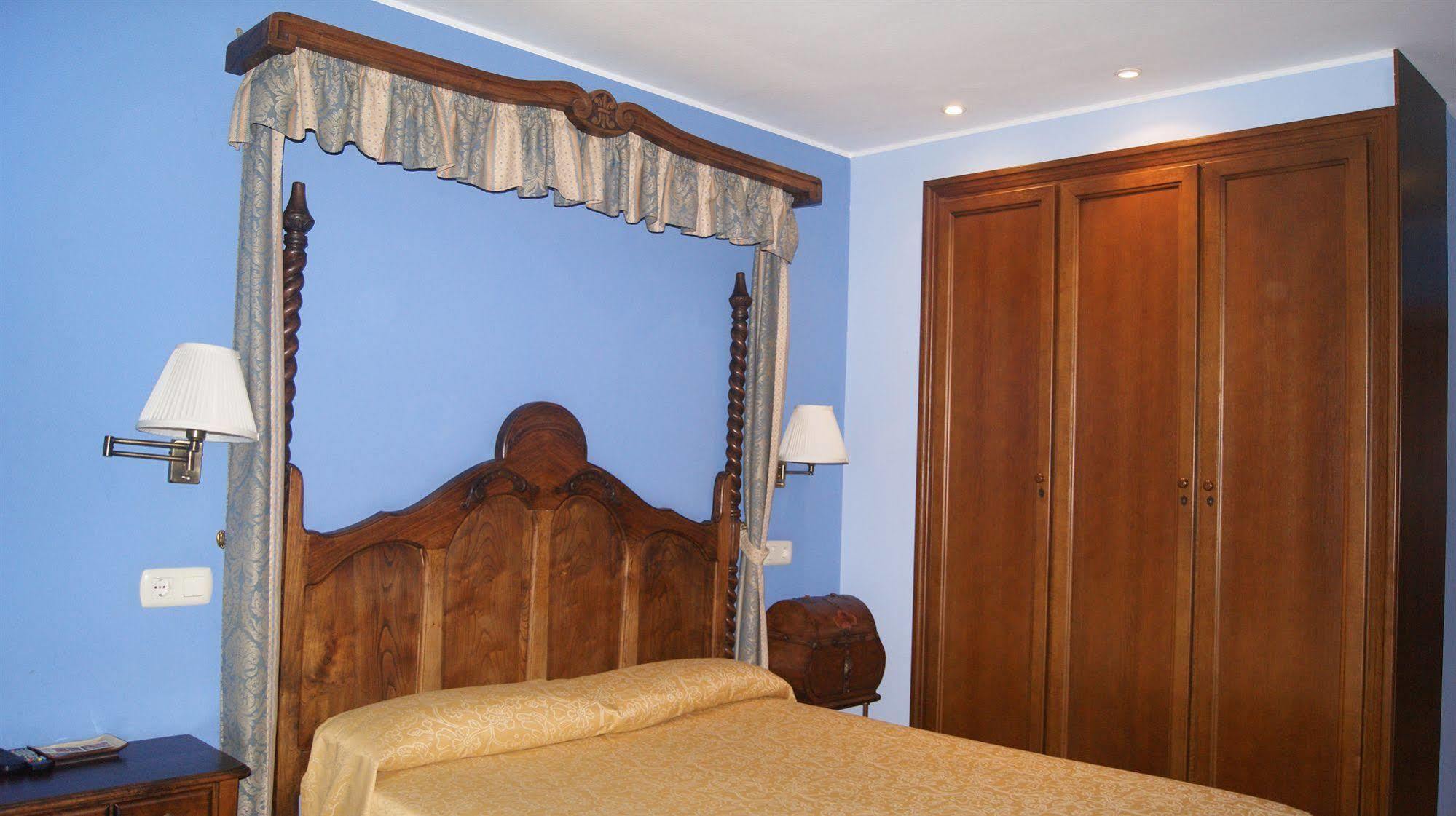 Hotel El Conventin Villaviciosa  Dış mekan fotoğraf